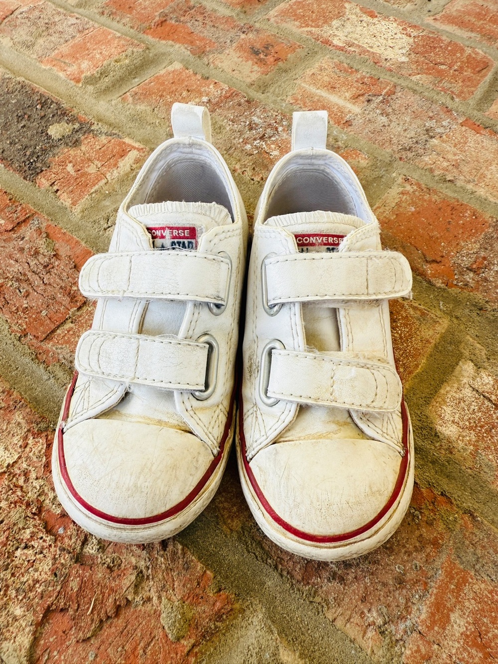 Converse Kids White Sneakers with Red Stripe - Velcro